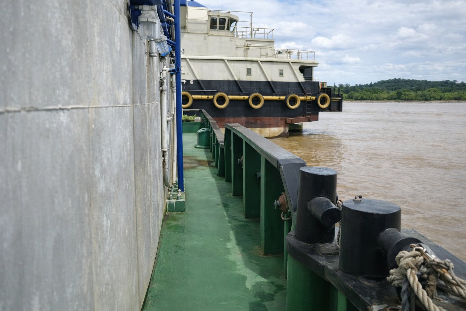 Tugboat 1000 HP 2007 - Tugboat