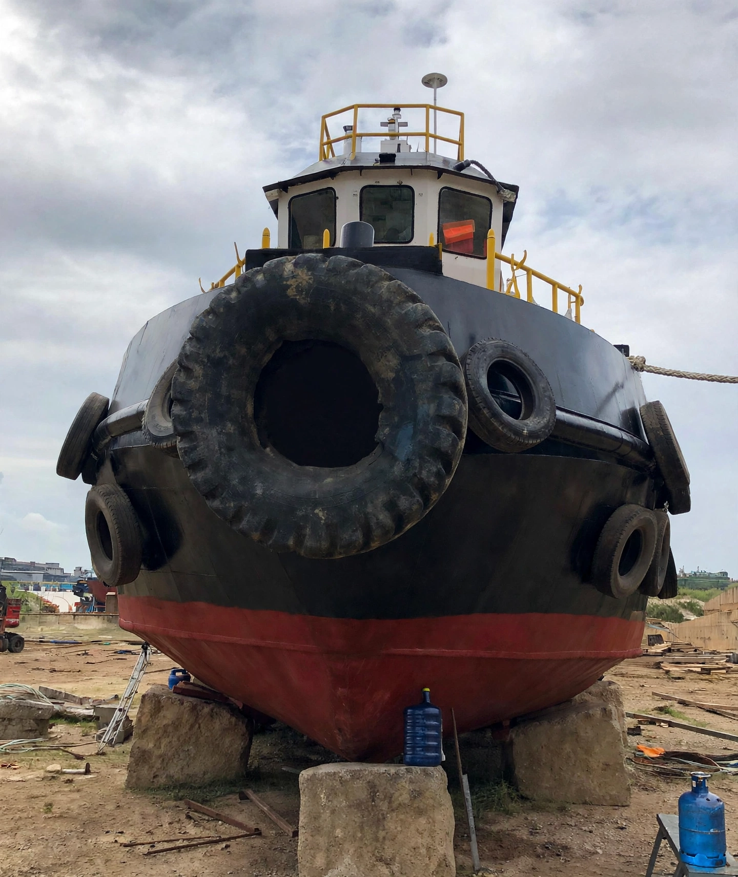 Tugboat 1300 HP 2011 - Tugboat
